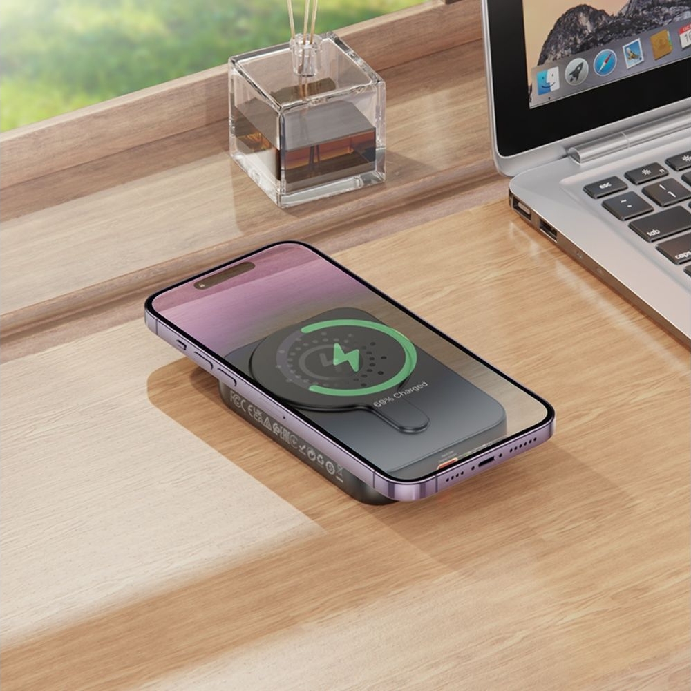 Power bank Hoco J117A, 10000mAh, магнитный, с функцией беспроводной зарядки, чорний