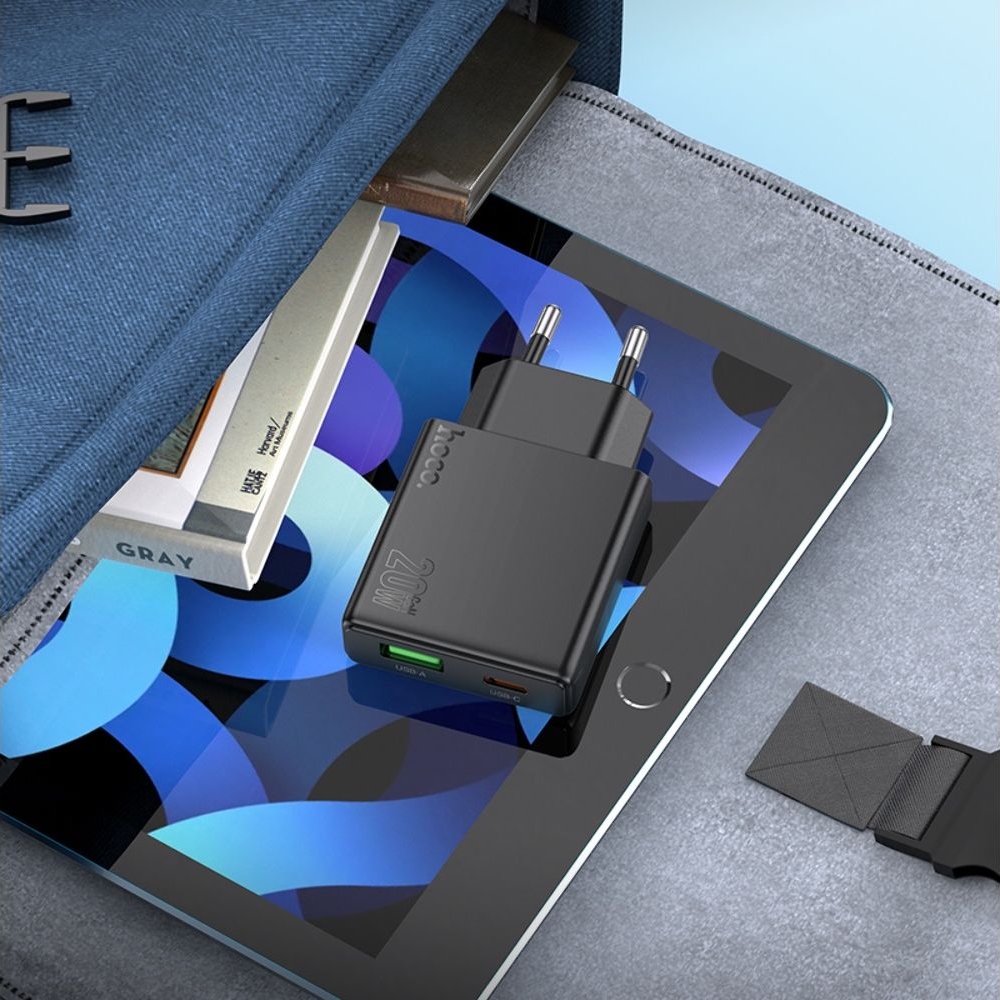 Сетевое зарядное устройство Hoco N38 USB/ Type-C, Quick Charge, PowerDelivery 20 Вт, черное