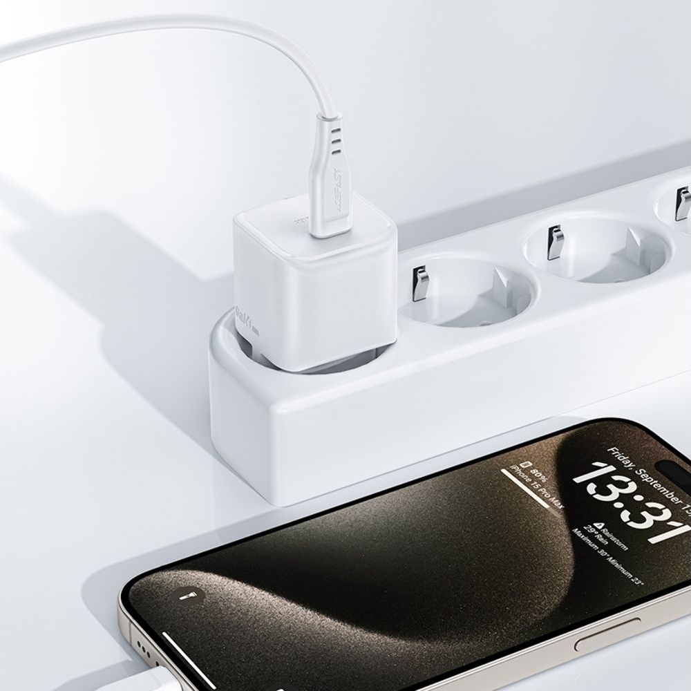 Сетевое зарядное устройство Acefast A73 mini Type-C, Power Delivery (20 Вт), GaN, с кабелем Type-C на Type-C, белое