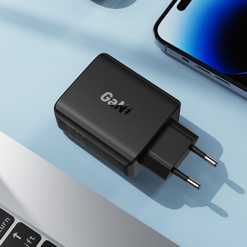 Сетевое зарядное устройство Acefast A61 2, 1 USB, 2 Type-C, Quick Charge, Power Delivery (45 Вт) черное