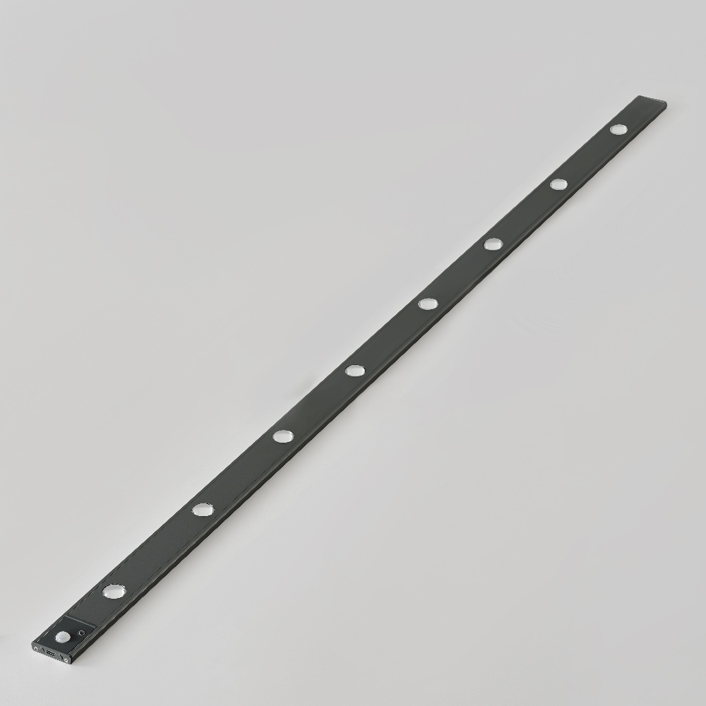 LED светильник cat's eye 120-4B с пультом, аккумулятором, датчиком движения и освещенности 120 см 4W алюминиевый черный